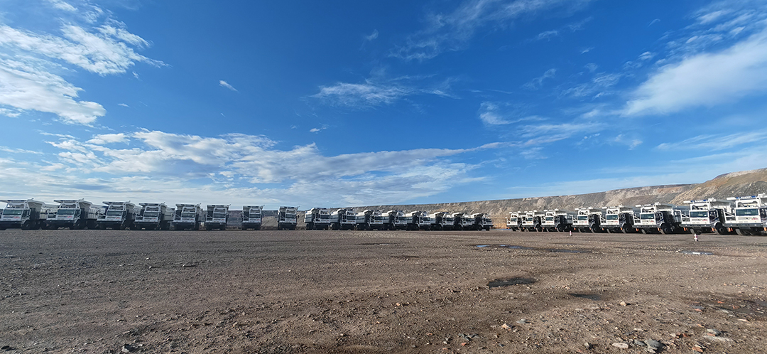 奔赴新征程！宇通新能源無人駕駛礦卡批量交付新疆圣雄黑山露天煤礦