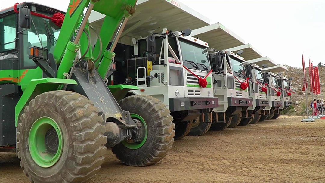 雙劍齊發(fā)賦能“雙碳”戰(zhàn)略，宇通純電礦卡再創(chuàng)新篇