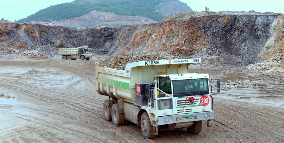 馭電革新,智啟礦途丨宇通礦卡賦能江西銘信-華新礦區高效綠色運營! 馭電革新,智啟礦途丨宇通礦卡賦能江西銘信-華新礦區高效綠色運營!