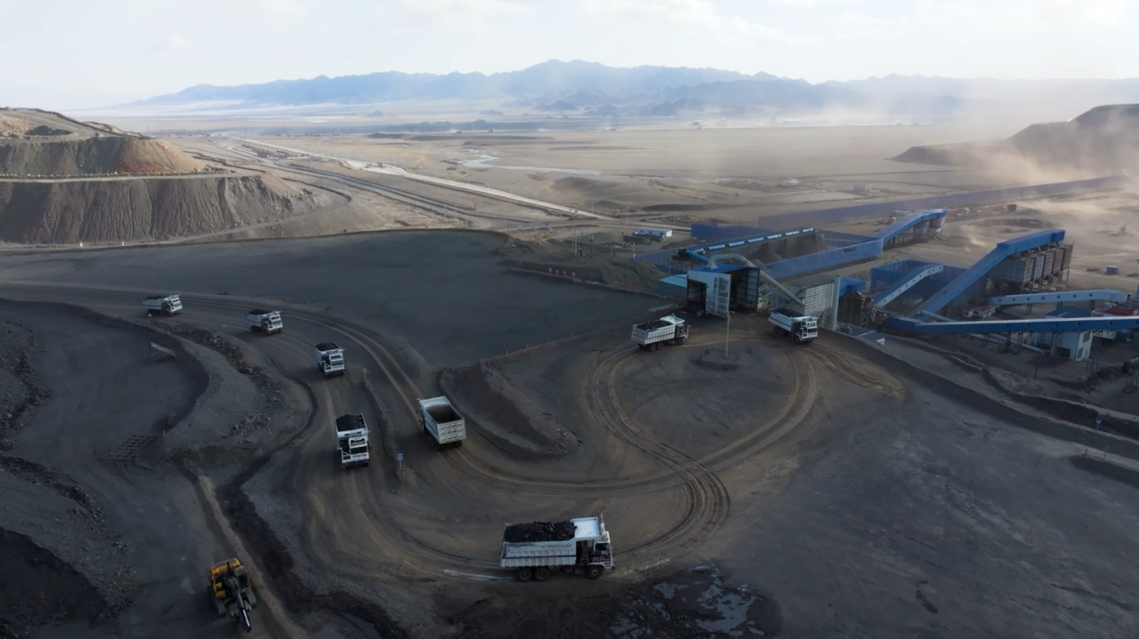 屬于礦區的賽博朋克,宇通無人駕駛礦卡為行業再樹里程碑! 屬于礦區的賽博朋克,宇通無人駕駛礦卡為行業再樹里程碑!