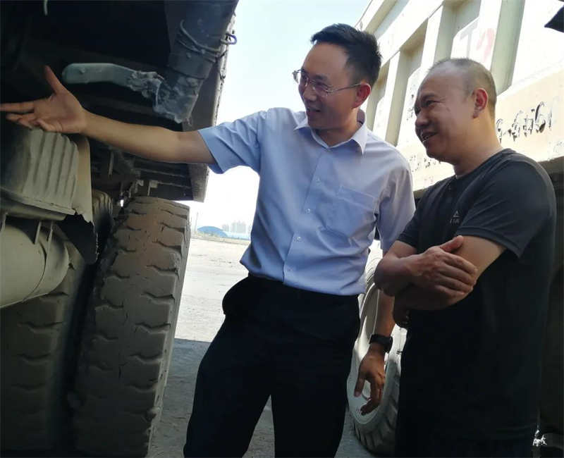 炎炎夏日,關愛隨行 | 宇通礦用裝備開展夏季服務保障活動 炎炎夏日,關愛隨行 | 宇通礦用裝備開展夏季服務保障活動